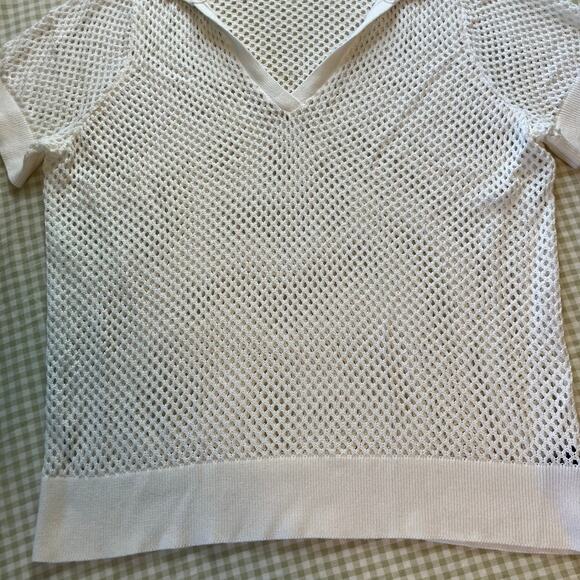 Torrid white crochet mesh fishnet style polo shirt - Picture 4 of 8